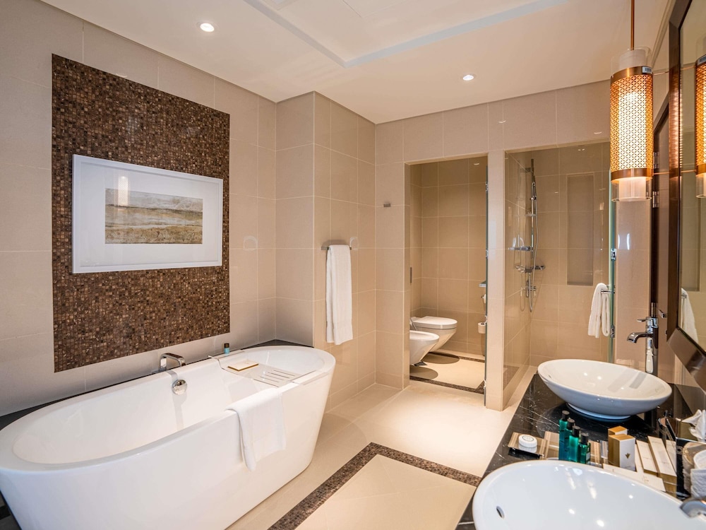 Rixos Marina Abu Dhabi - 1