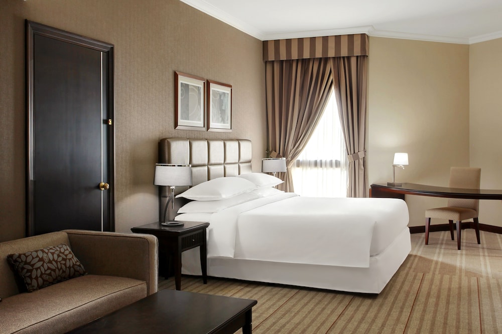 Sheraton Riyadh Hotel & Towers - 1