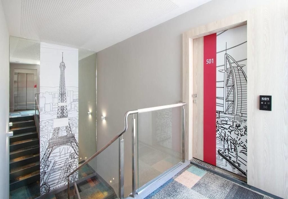 Hotel Cosmopolit - 1