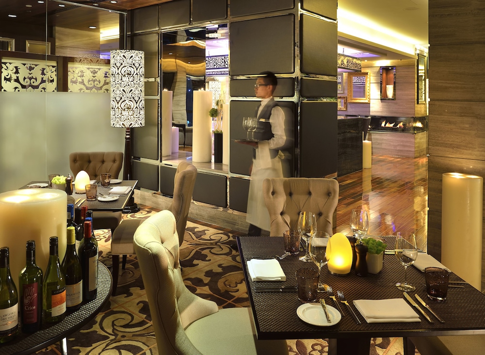 Hilton Beijing Wangfujing - 1
