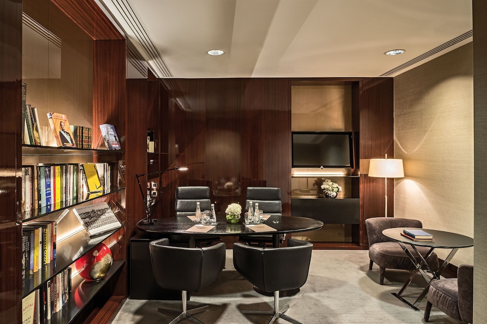 Bvlgari Hotel London - 1