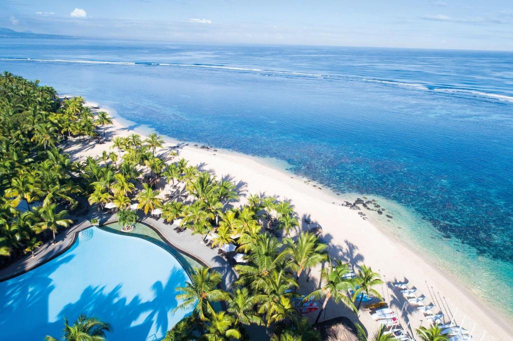 VICTORIA BEACHCOMBER RESORT & SPA - 1