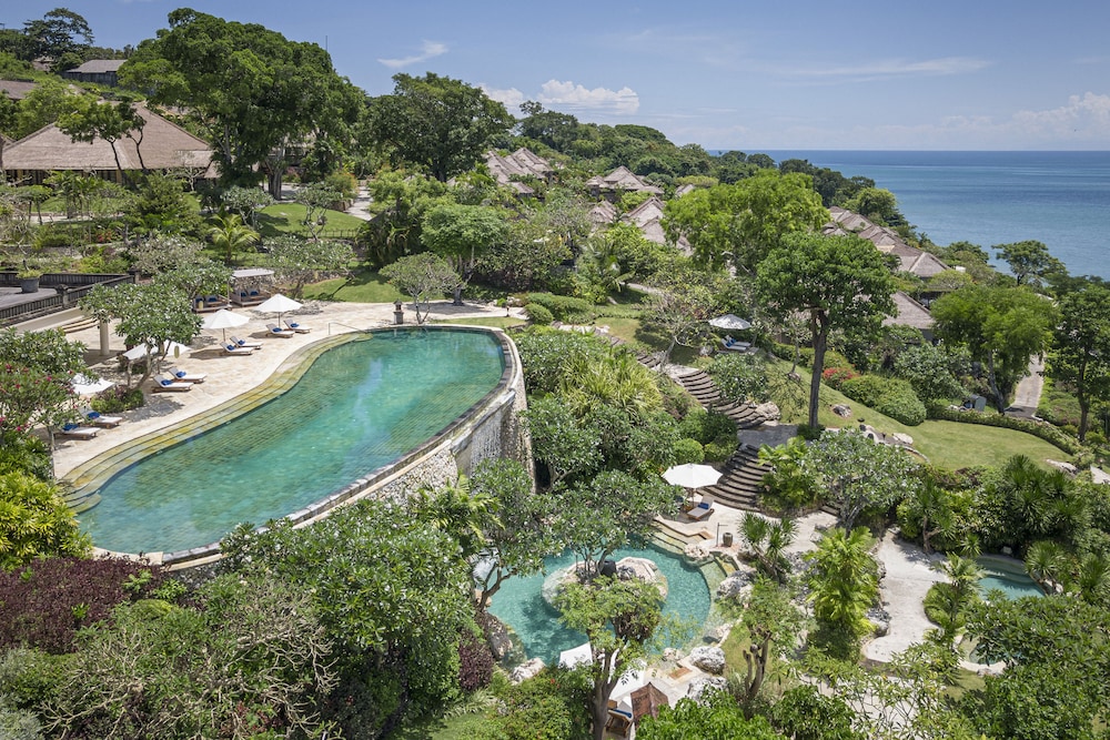 Four Seasons Resort Bali at Jimbaran Bay - 1