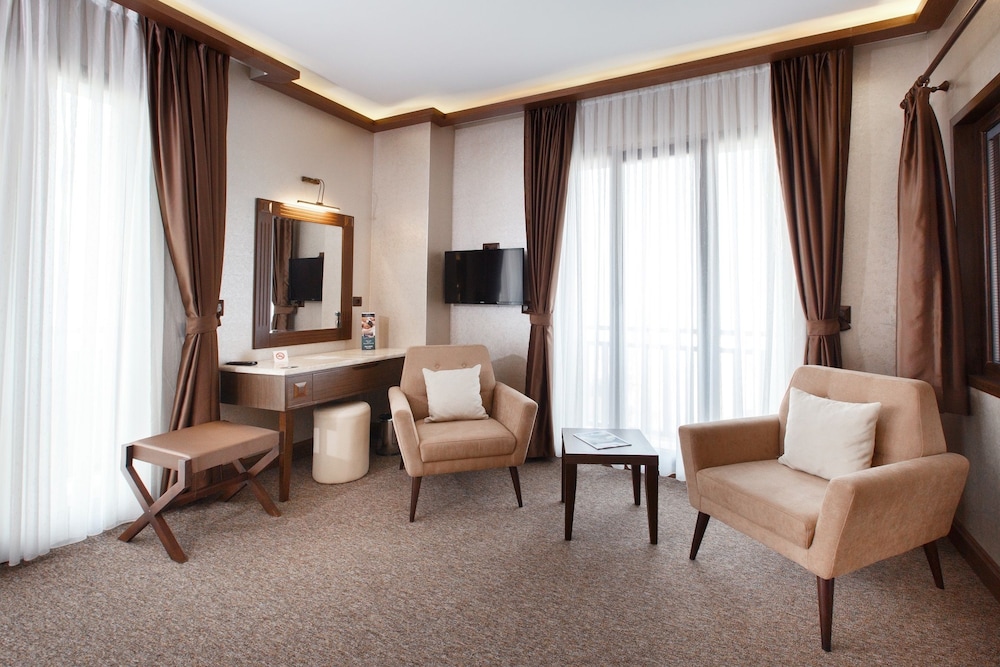 SERA LAKE RESORT HOTEL - 1