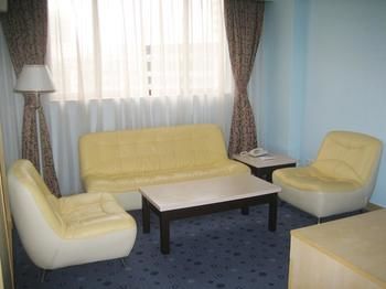 WAIFIDEN HOTEL-FORMER XIAOBEI METRO STATION TOKAI HOTEL-FREE SHUTTLE BUS DURING CANTON FAIR - 1