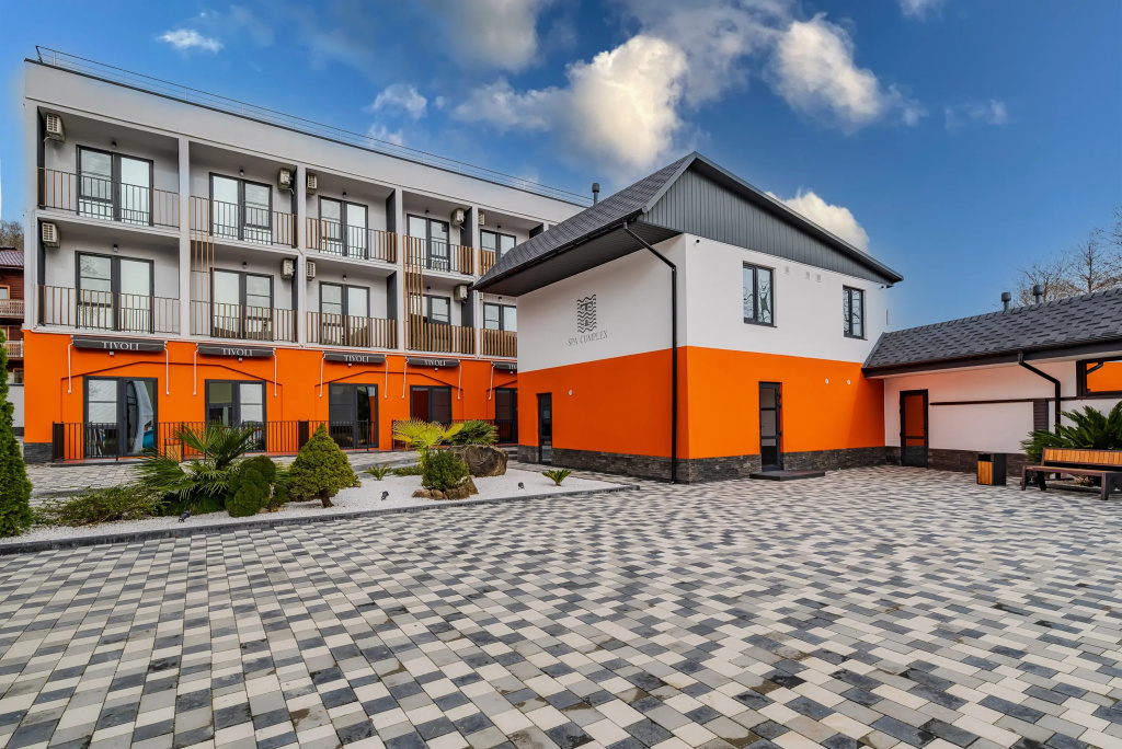 ASTRA TIVOLI FAMILY 4* HOTEL - 1
