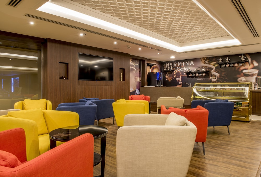Normina Hotel Suites - 1
