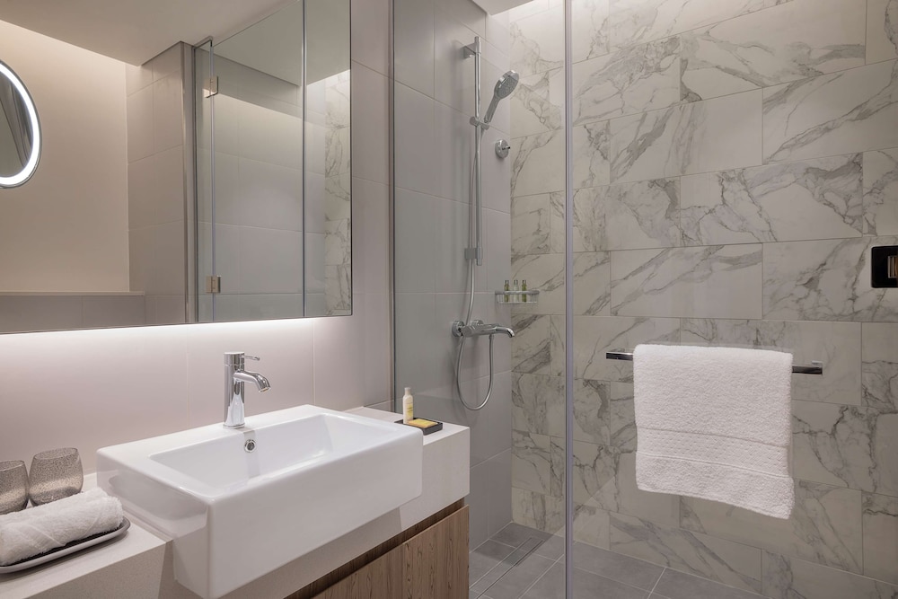 Doubletree By Hilton Abu Dhabi Yas Island Residences - 1