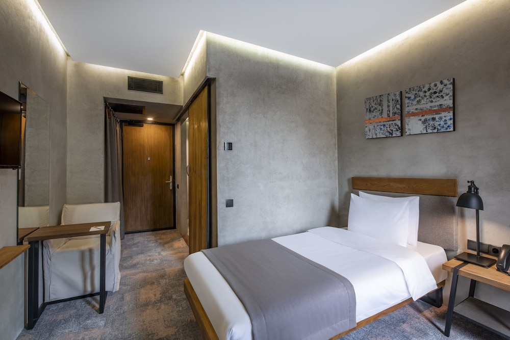 Iota Hotel Tbilisi - 1