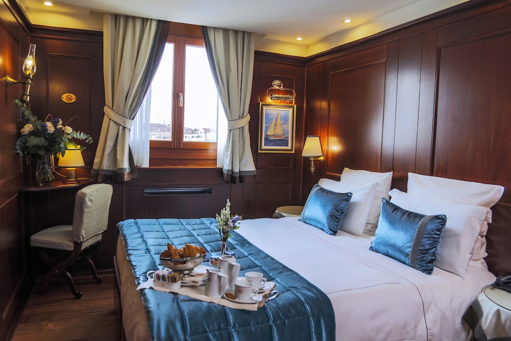 Hotel Bucintoro - 1