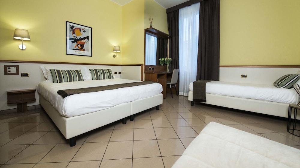 HOTEL FLORENCE - 1