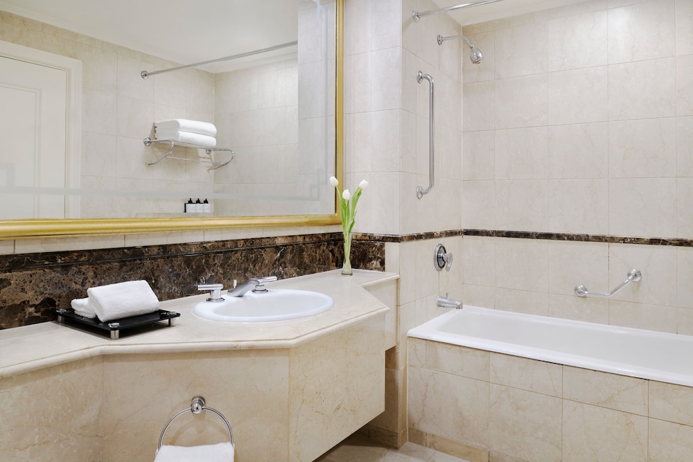 INTERCONTINENTAL MADINAH-DAR AL IMAN - 1