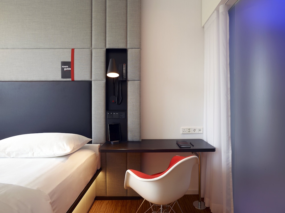 citizenM Geneva - 1