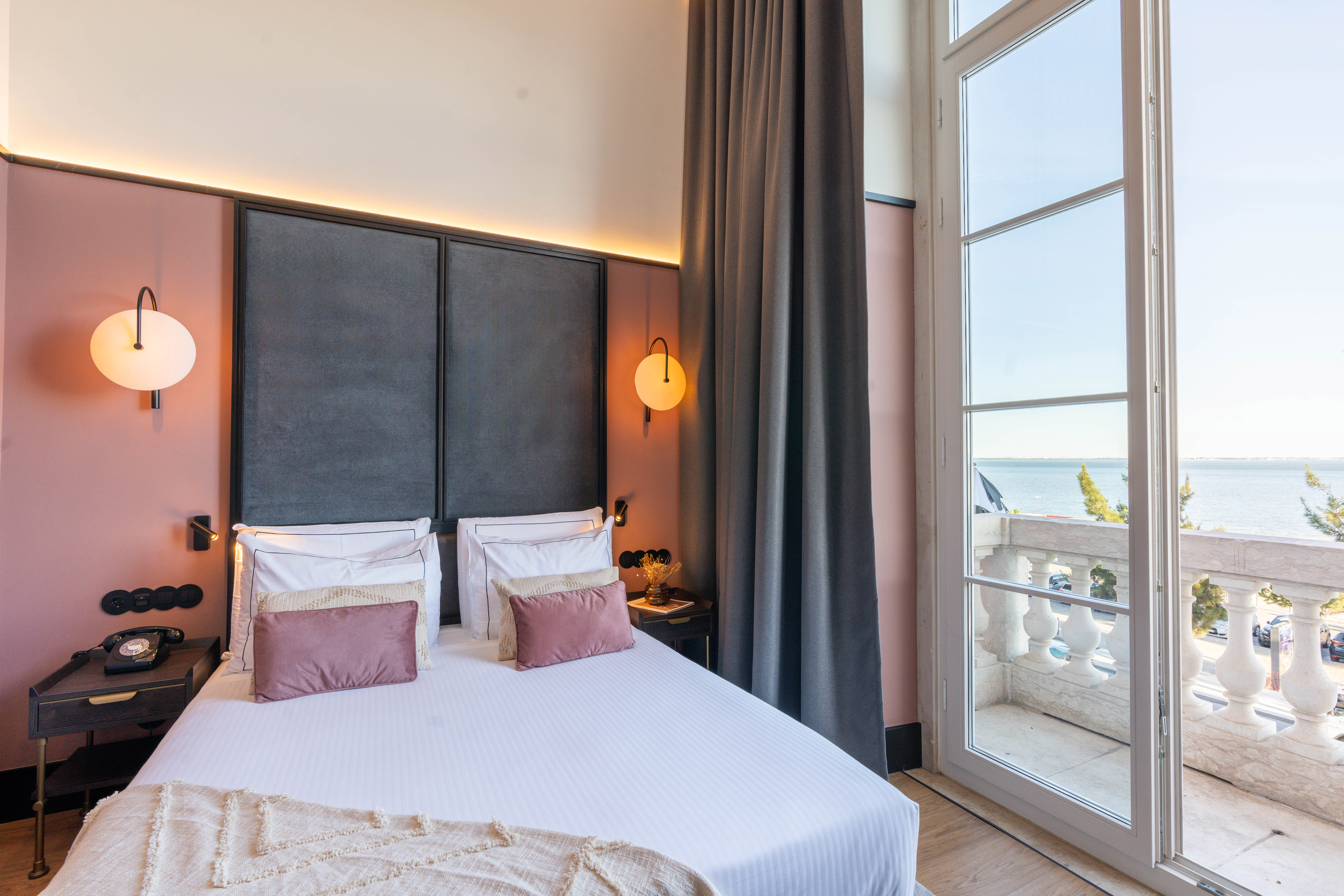The Editory Riverside Hotel, an Historic Hotel - 1