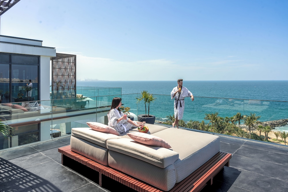 Banyan Tree Dubai at Bluewaters - 1