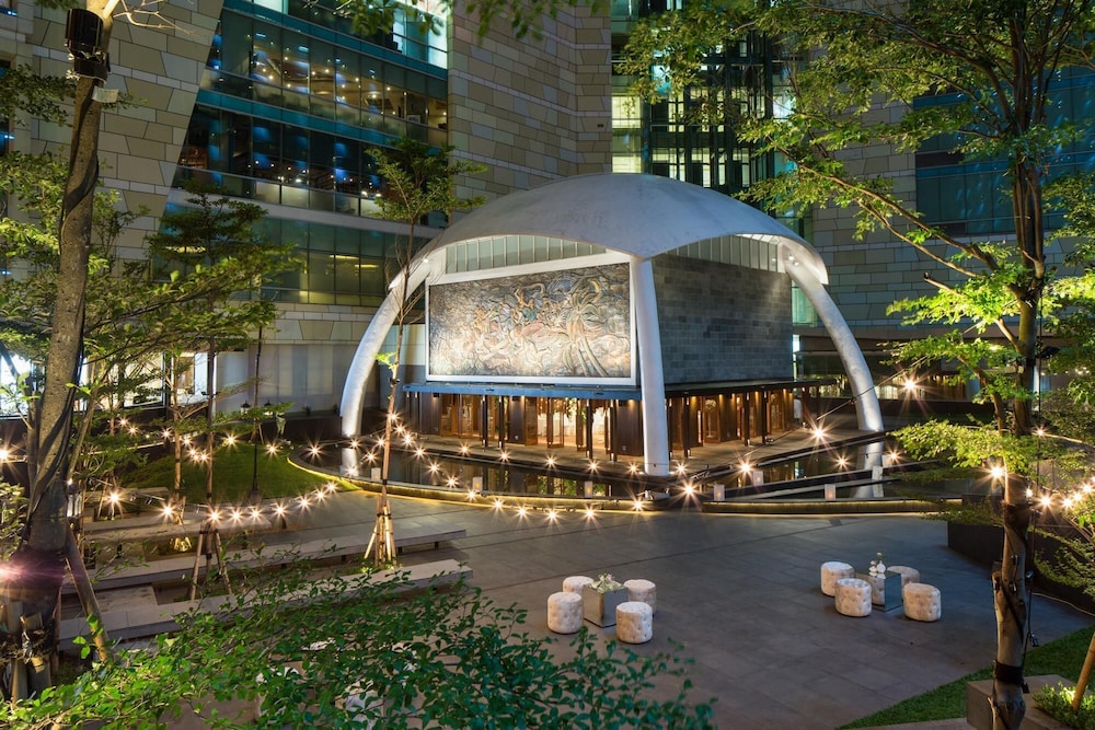 Hotel Indonesia Kempinski Jakarta - 1