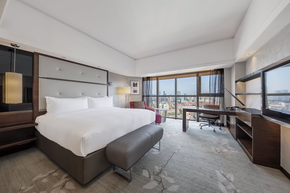 InterContinental Shanghai Pudong Hotel by IHG - 1