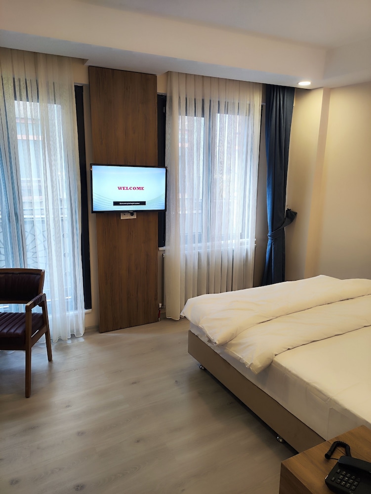 Hotel Esve Istanbul - 1
