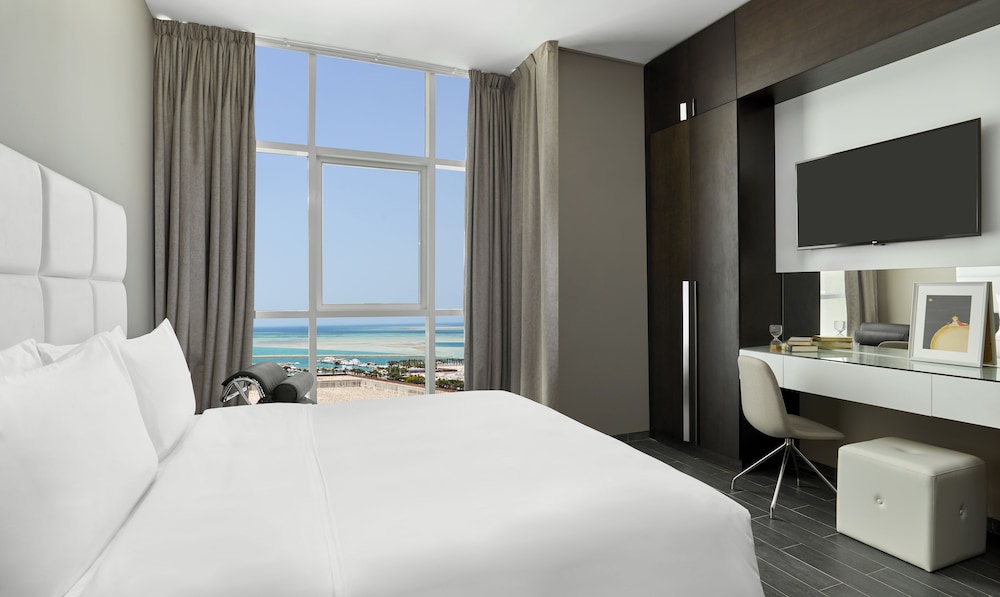 Staybridge Suites Doha Lusail by IHG - 1