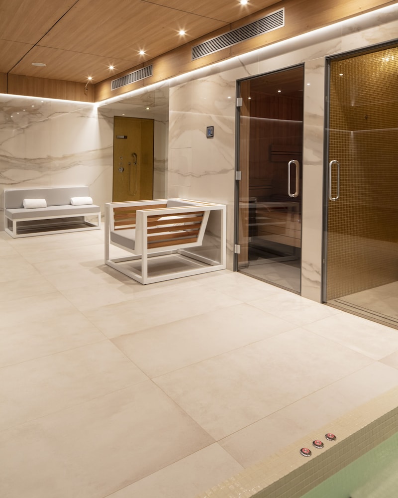 Hôtel Bowmann, a Small Luxury Hotel of the World - 1