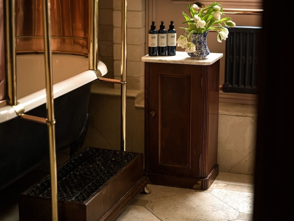 The Rookery Hotel - 1