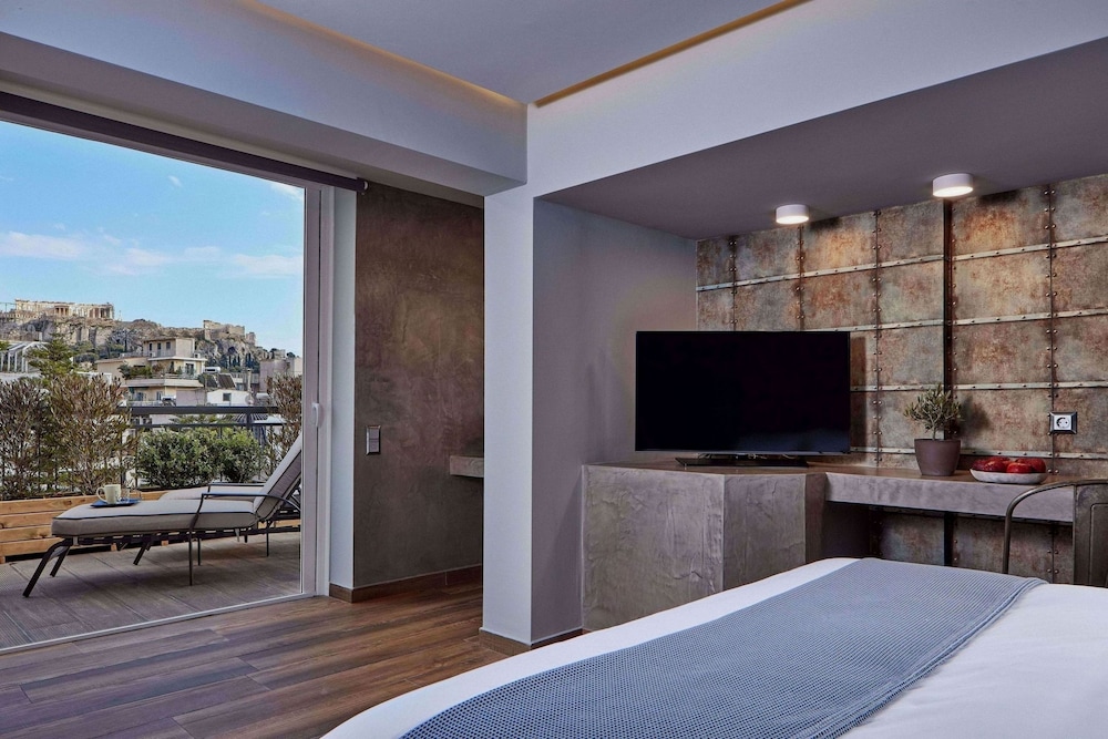 18 Micon Street - 1