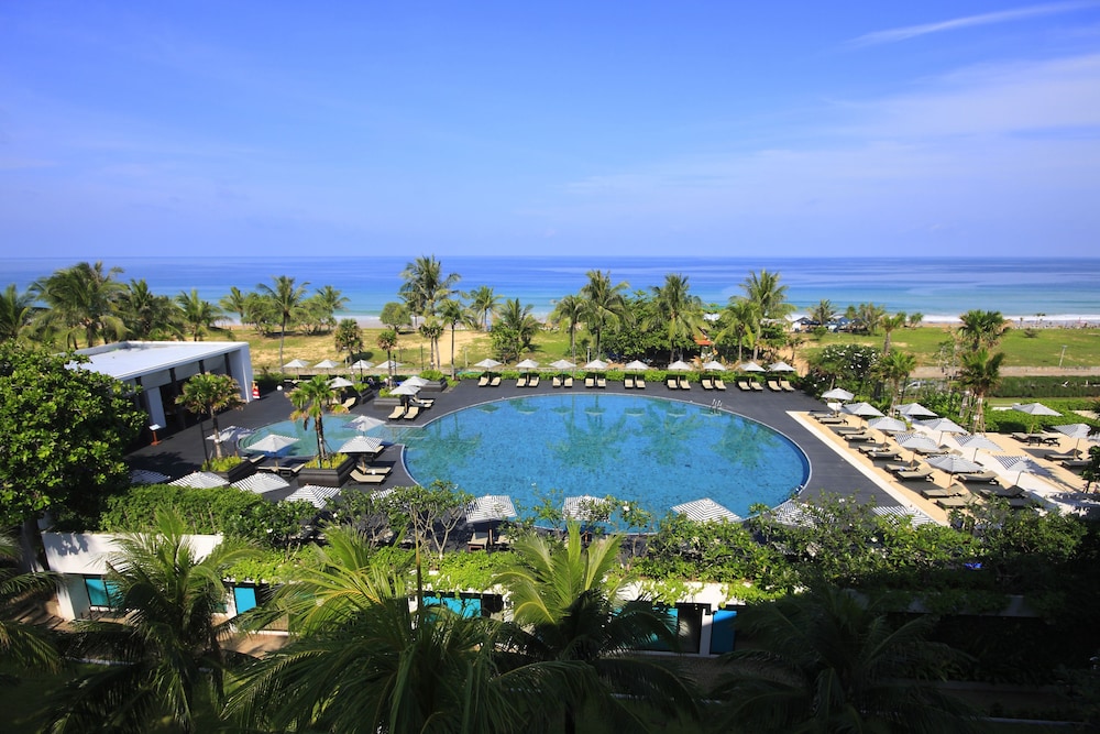 Pullman Phuket Karon Beach Resort - 1