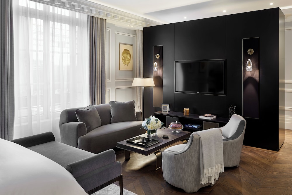 MAISON VILLEROY - 1