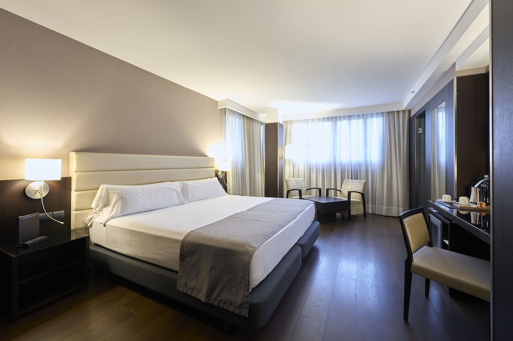 Catalonia Rigoletto Hotel - 1