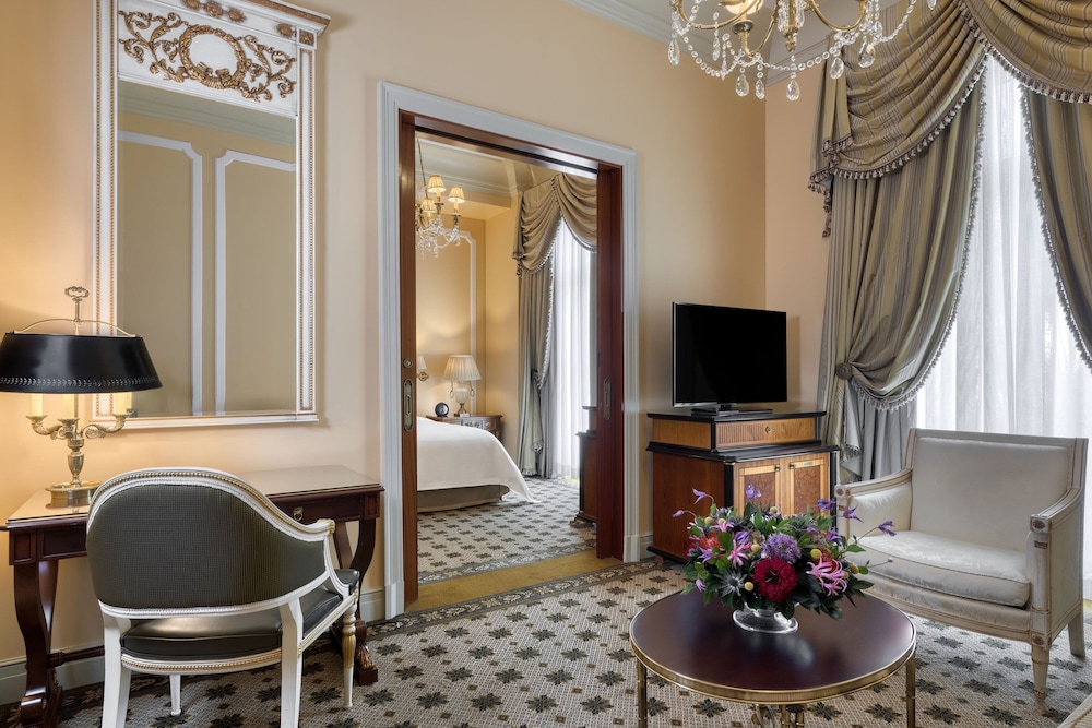 Hotel Grande Bretagne, a Luxury Collection Hotel, Athens - 1