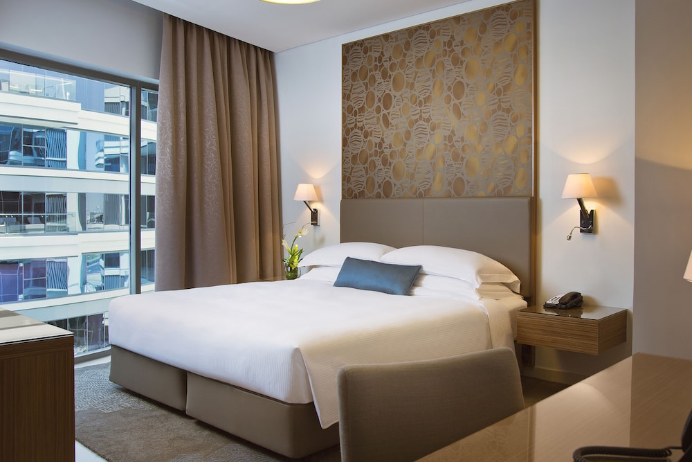 MAJESTIC ARJAAN BY ROTANA - 1