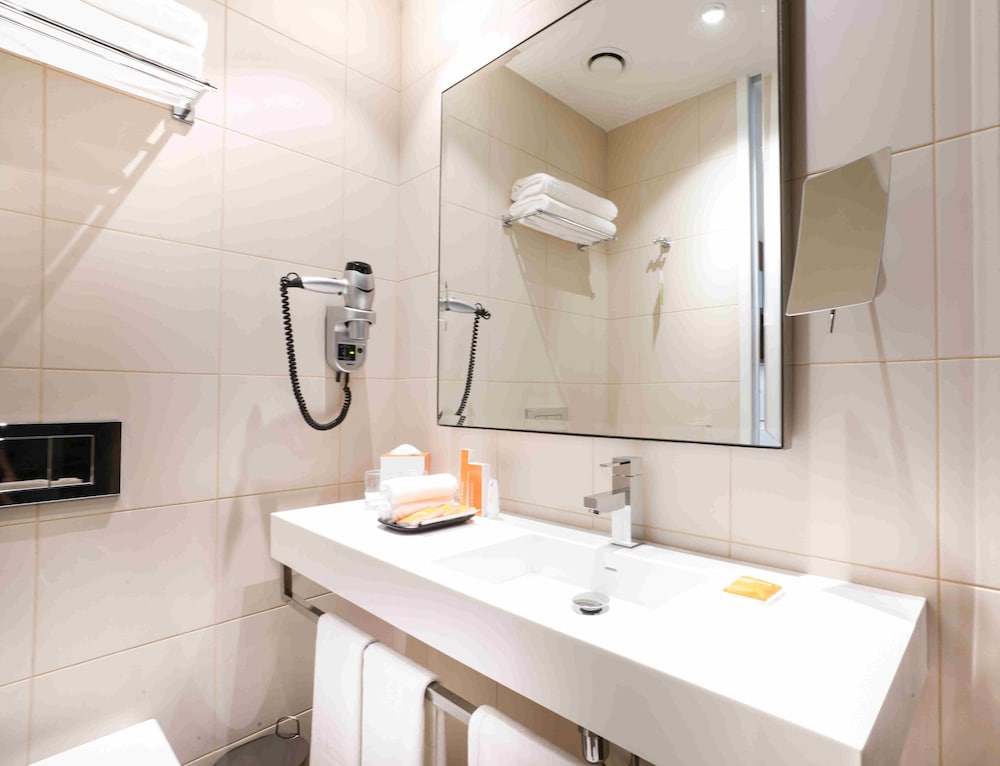 CENTRO CORNICHE AL KHOBAR BY ROTANA - 1