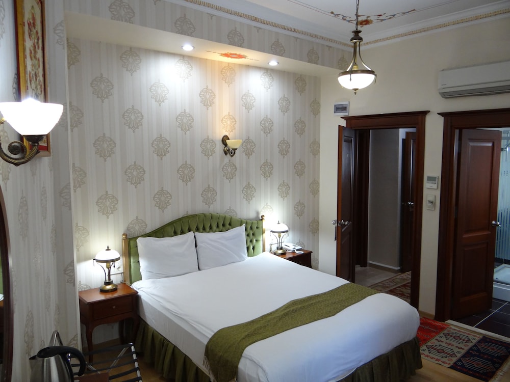 Basileus Hotel - 1