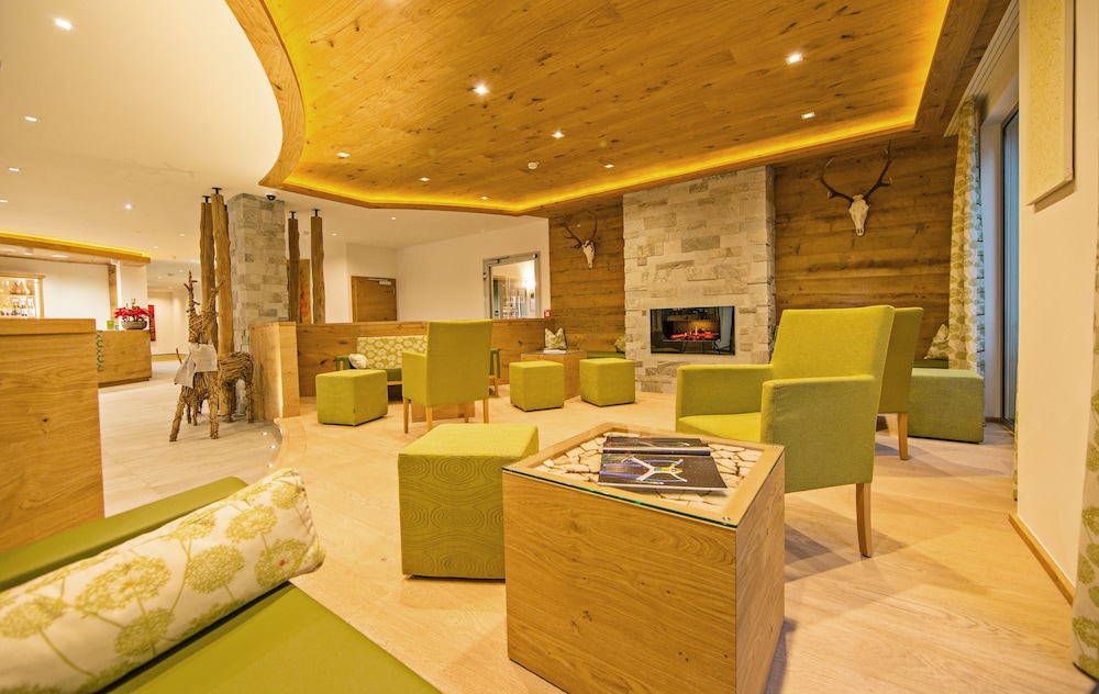 HOTEL GRüNER BAUM - 1