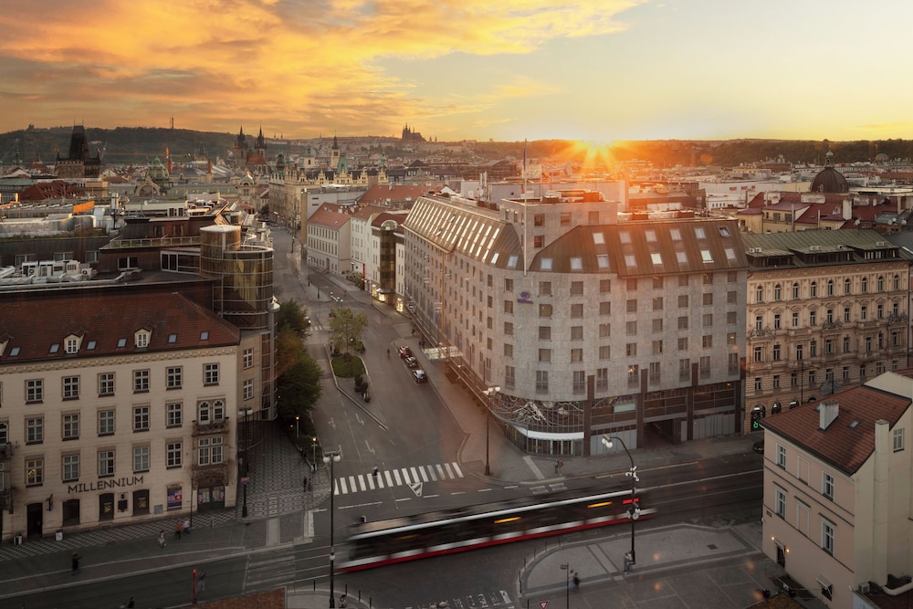 Hilton Prague Old Town - 1