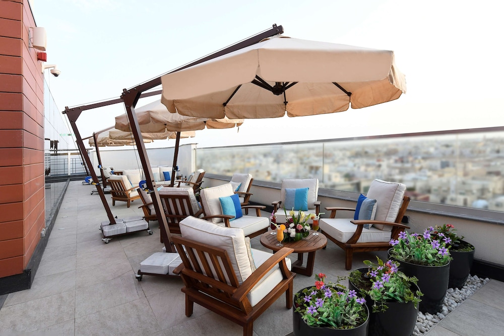Golden Tulip Riyadh - 1