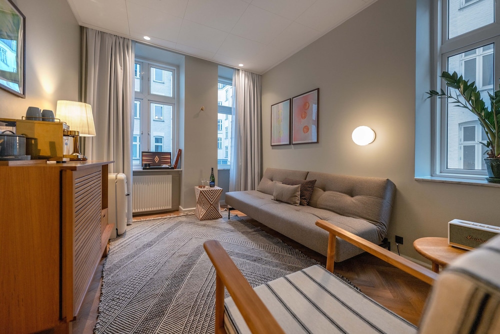 Hotel Mayfair - 1